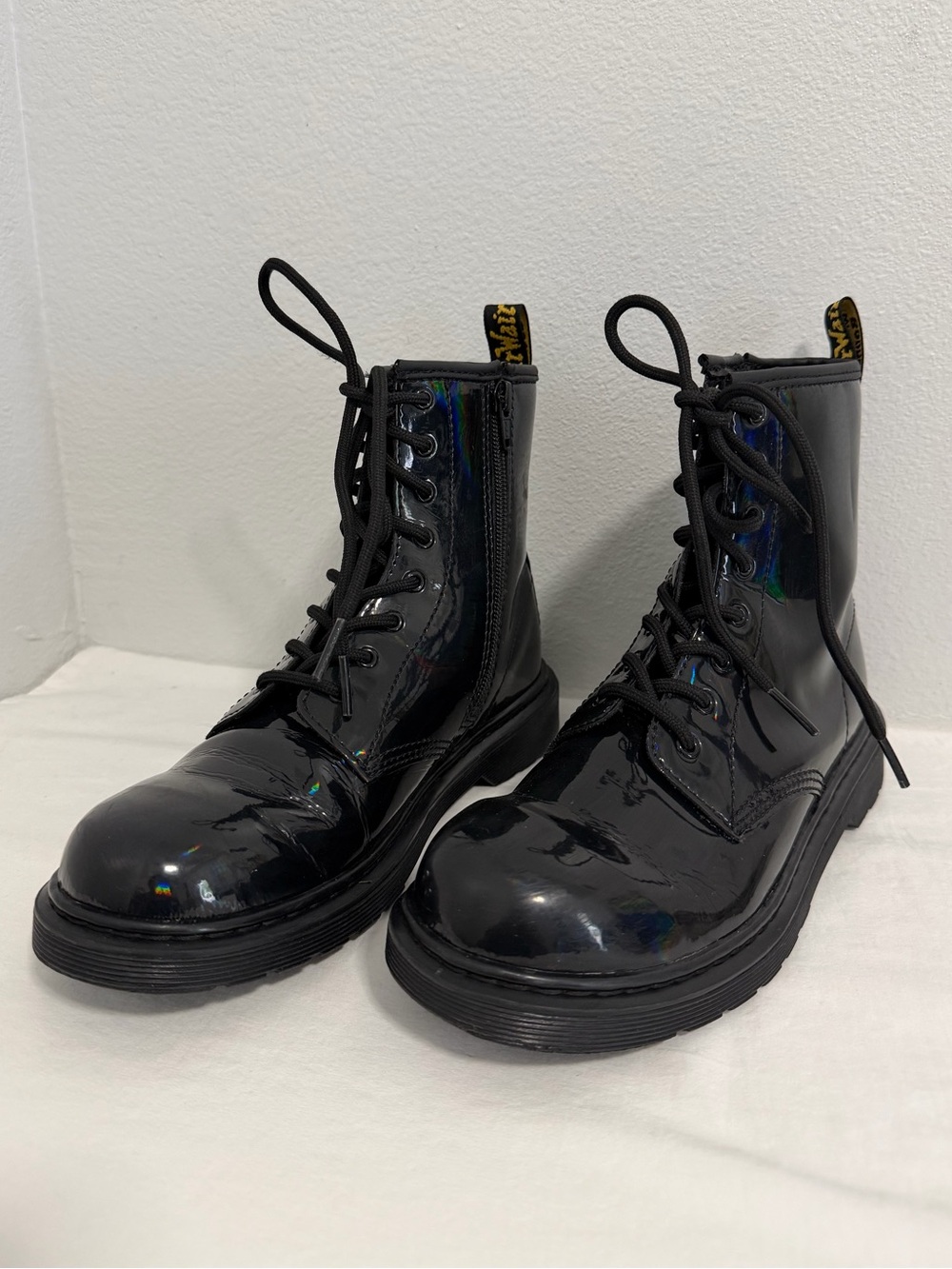 Dr. Martens 1460 Rainbow black patent leather lace up boots size 7L
